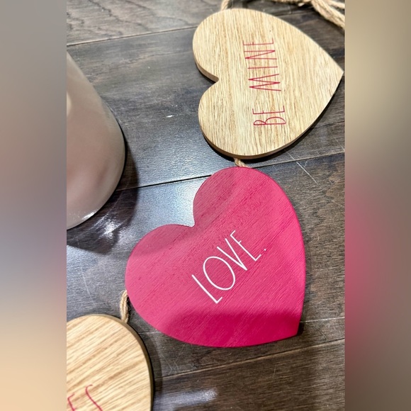 Rae Dunn Valentine Themed Ceramic Kitchen Storage Canister with Lid & Banner - Picture 4 of 7